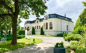 Schloss Breitenfeld Hotel & Tagung